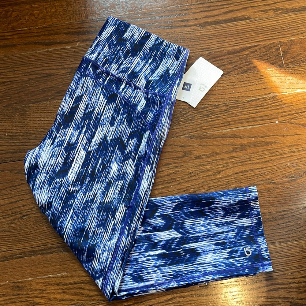 Gap fit leggings size large new with tags